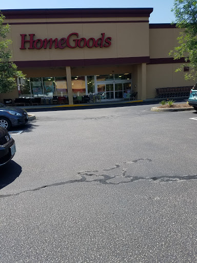 Department Store «HomeGoods», reviews and photos, 9 Kilton Rd, Bedford, NH 03110, USA