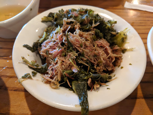 American Restaurant «Cracker Barrel Old Country Store», reviews and photos, 34 Tunnel Rd, Asheville, NC 28805, USA