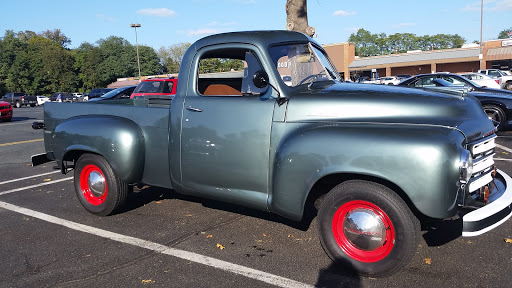 Shopping Mall «Orange Village Shopping Center», reviews and photos, 500 N Madison Rd, Orange, VA 22960, USA