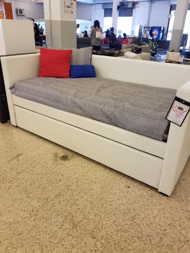 Vender muebles usados San Juan