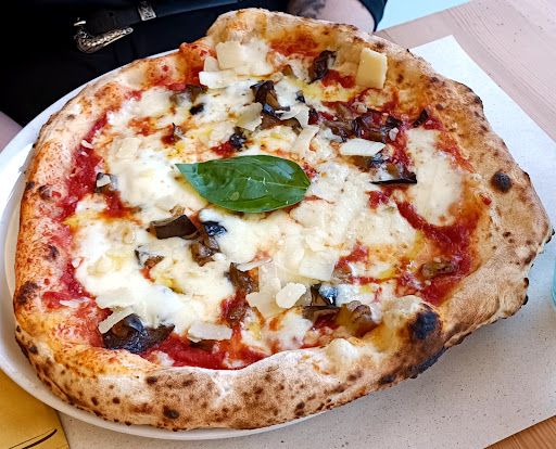 Pizzeria Dedicata in Paderno Dugnano, Città Metropolitana di Milanoo