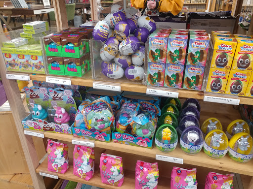 Furniture Store «Cost Plus World Market», reviews and photos, 1480 Apalachee Pkwy, Tallahassee, FL 32301, USA