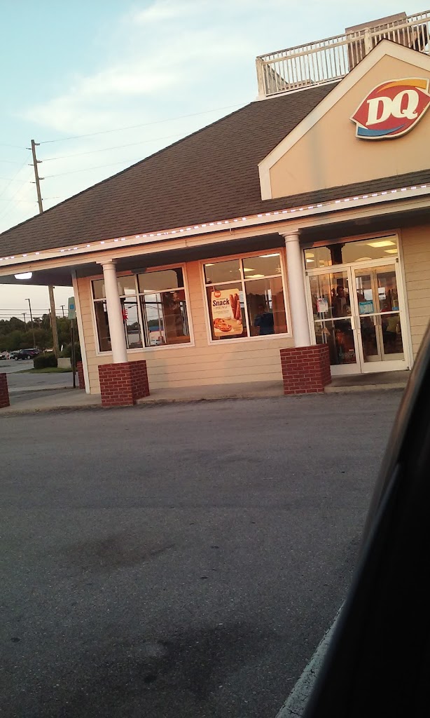 Dairy Queen Grill & Chill 28584