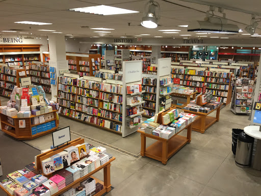 Book shops in Toronto