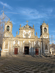 Igreja Paroquial do Senhor Bom Jesus de Matosinhos