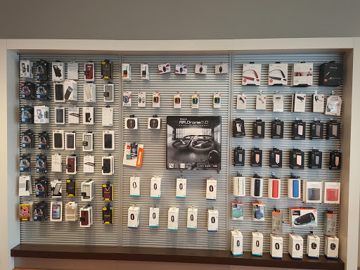 Cell Phone Store «Verizon», reviews and photos, 10651 E US Hwy 36 a, Avon, IN 46123, USA