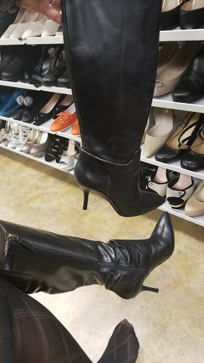 Shoe Store «Marti & Liz Shoes», reviews and photos, 2000 Mallory Ln #210, Franklin, TN 37067, USA