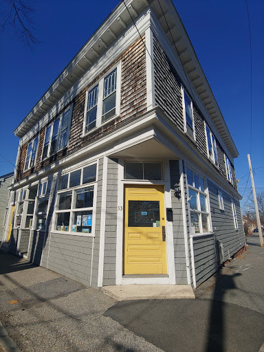 Shopping Mall «Tannery Shopping Center», reviews and photos, 50 Water St, Newburyport, MA 01950, USA