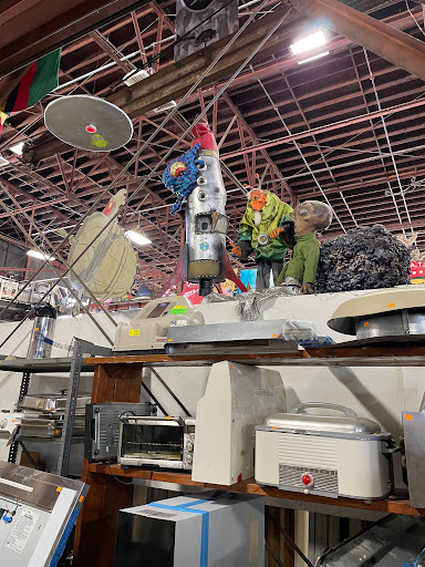 Salvage Yard «Urban Ore», reviews and photos, 900 Murray St, Berkeley, CA 94710, USA