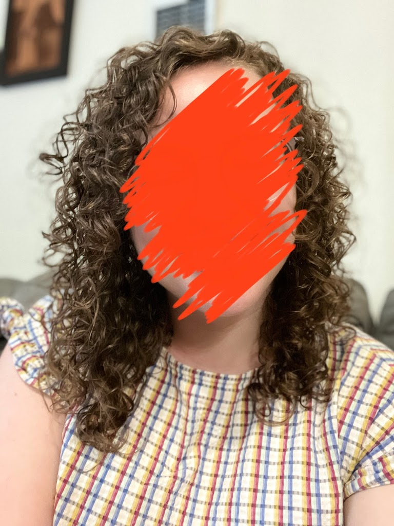 SALON SAVANNAH CURBELO 76104