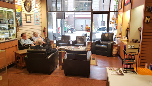 Tobacco Shop «Straus Tobacconist», reviews and photos, 410 Walnut St, Cincinnati, OH 45202, USA