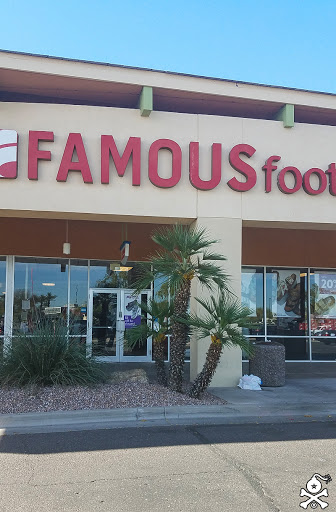 Famous Footwear, 8085 W Bell Rd, Peoria, AZ 85382, USA, 