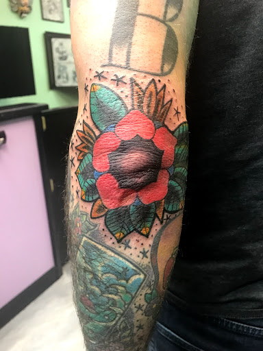 Explore clock tattoo ideas for females, creative tattoo ideas in Lake Bluff, available at Evolution Body Arts