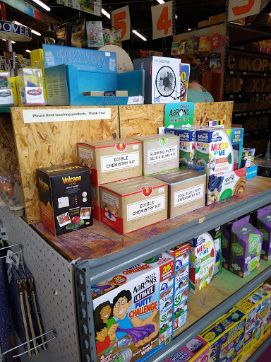 Art Supply Store «Artist & Craftsman Supply Kansas City», reviews and photos, 229 Southwest Blvd, Kansas City, MO 64108, USA