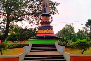 Adipura Kencana Monument image