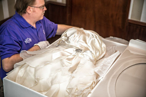 Dry Cleaner «HandCraft Dry Cleaners», reviews and photos, 5705 Patterson Ave, Richmond, VA 23226, USA