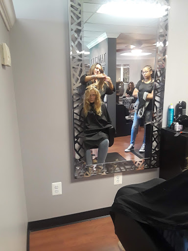 Beauty Salon «Tanglez Hair & Tan Studio», reviews and photos, 11528 Ridge Rd, King George, VA 22485, USA