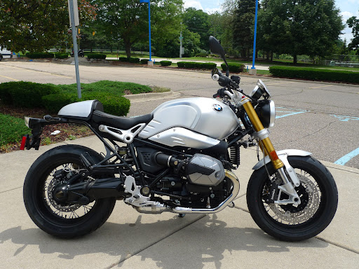 BMW Motorcycle Dealer «BMW Motorcycles Southeast Michigan», reviews and photos, 14855 Sheldon Rd, Plymouth, MI 48170, USA