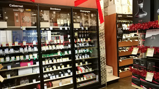 Wine Store «Total Wine & More», reviews and photos, 536 W 21st St, Norfolk, VA 23517, USA