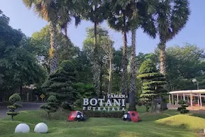 Taman Botani Putrajaya image