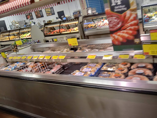 Supermarket «Price Chopper», reviews and photos, 675 Poquonock Ave, Windsor, CT 06095, USA