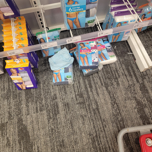 Department Store «Target», reviews and photos, 600 Executive Blvd S, Southington, CT 06489, USA