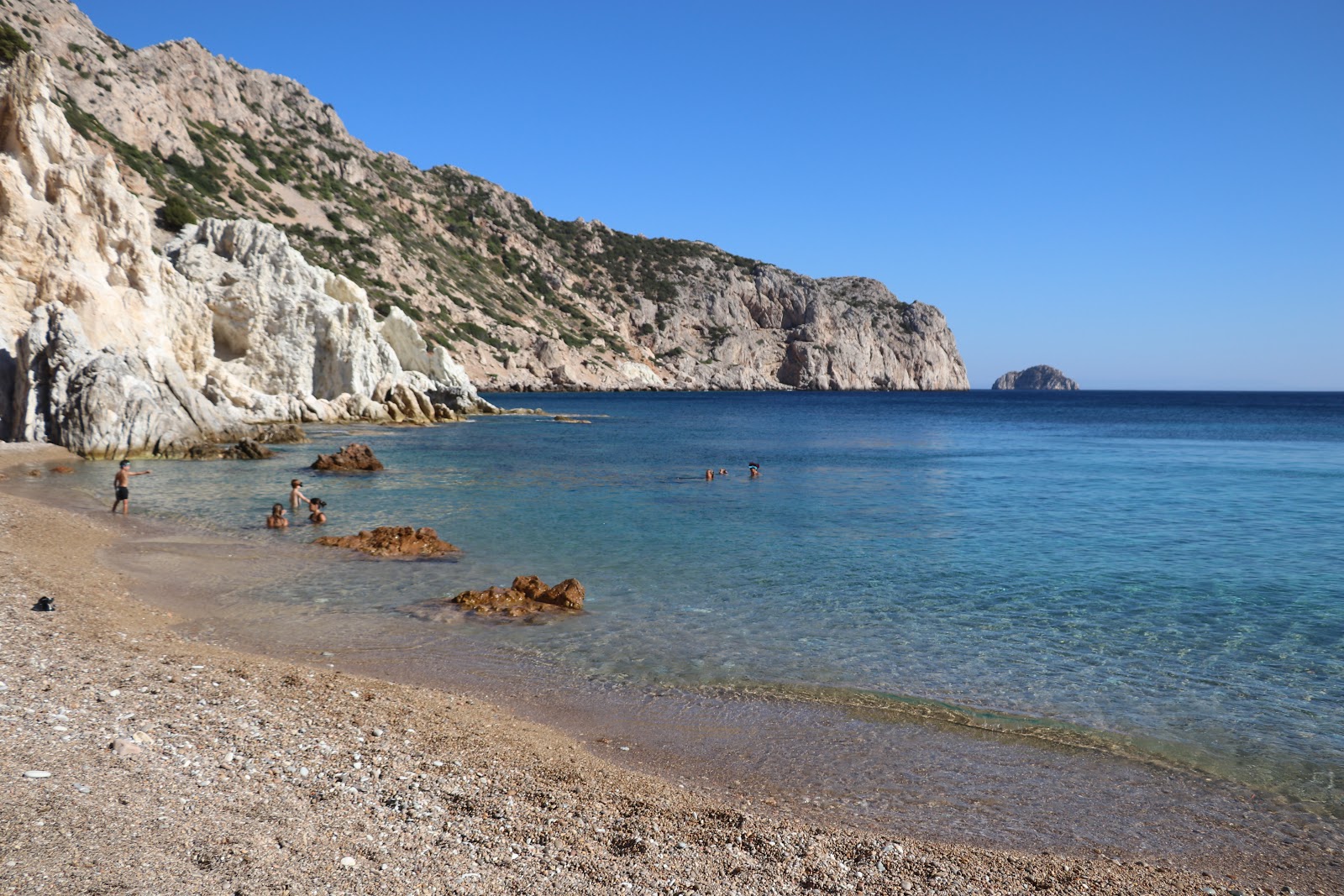 Foto von Paralia Vroulidia befindet sich in natürlicher umgebung