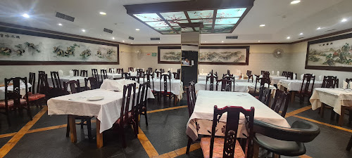 Xin Shi Dai - Sociedade Restaurantes Lda em Sintra