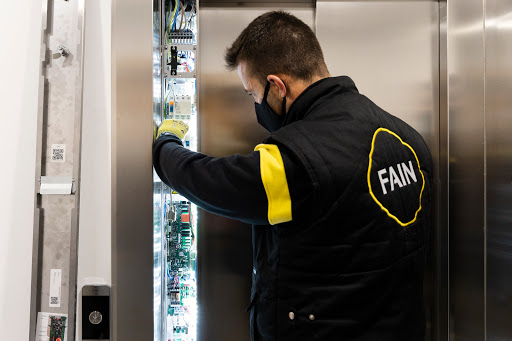 FAIN Ascensores en Murcia - Instalación y mantenimiento