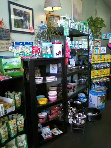 Pet Supply Store «Paw Prints Pet Supplies», reviews and photos, 1000 N Green Valley Pkwy, Henderson, NV 89074, USA