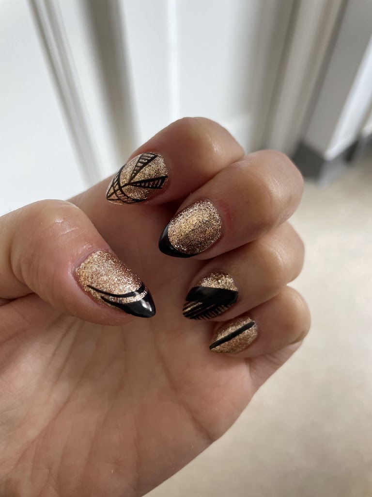 Get Nailed Beauty Lounge 04101