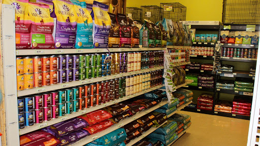 Pet Supply Store «Pet Club Avondale», reviews and photos, 1729 N Dysart Rd B-101, Avondale, AZ 85392, USA