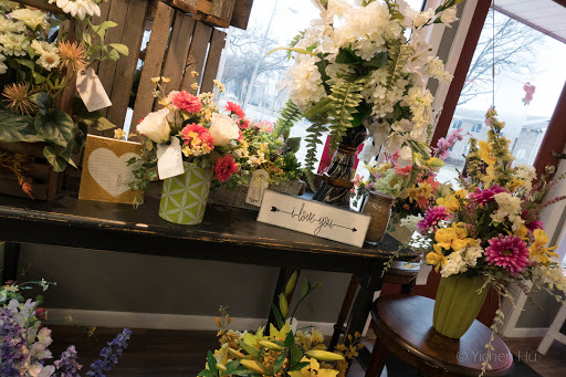 Florist «Poplar Flower Shop», reviews and photos, 361 S 18th St, Terre Haute, IN 47807, USA