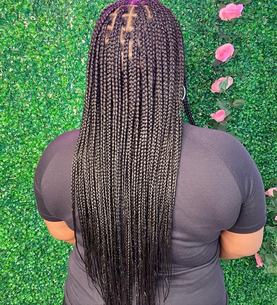 Slash Salon & Boutique 63385