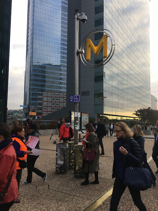 Dr. Menir Assuied - Dr. Menir Assuied