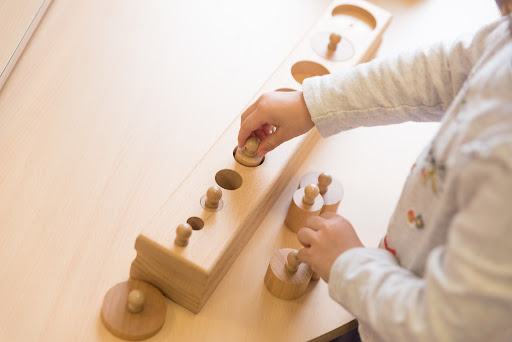 Montessori NeoKids - Crèche Les Loupiots - Kinderdagverblijf Les Loupiots