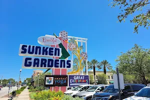 Sunken Gardens Gift Shop image