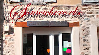 Photos du propriétaire du somewhere else pizzeria au feu de bois à Lamure-sur-Azergues - n°1