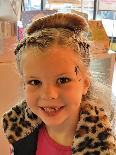 Beauty Salon «Sweet & Sassy», reviews and photos, 3045 Center Valley Pkwy, Center Valley, PA 18034, USA