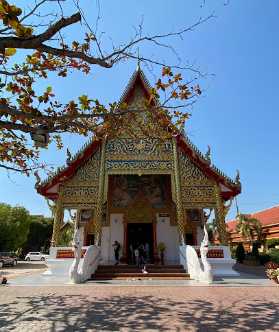 วัดพระธาตุสบแวน Wat Phra That Sop Waen