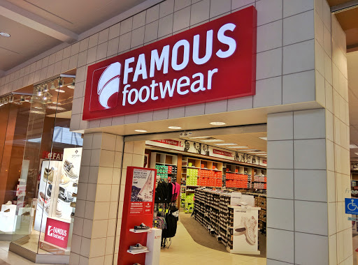 Famous Footwear, 10000 California St, Omaha, NE 68114, USA, 