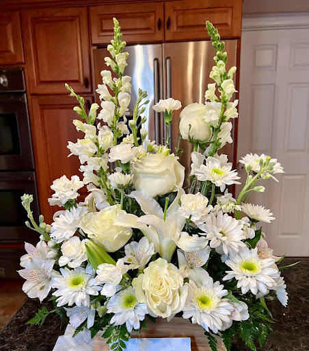 Florist «The Flower Cart, Inc», reviews and photos, 145 S Calumet Rd, Chesterton, IN 46304, USA