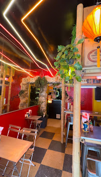 Atmosphère du Restaurant thaï Chatuchak Thaï street food - Canal Saint Martin à Paris - n°1