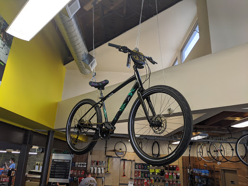 Bicycle Repair Shop «PRO BIKE+ South Hills», reviews and photos, 102 Fort Couch Rd, Pittsburgh, PA 15241, USA
