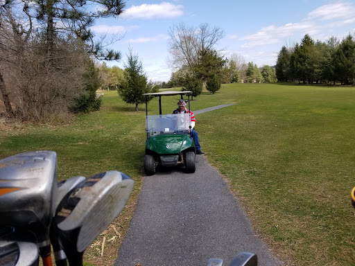 Golf Course «Flying Hills Golf Course», reviews and photos, 14 Village Center Dr, Reading, PA 19607, USA