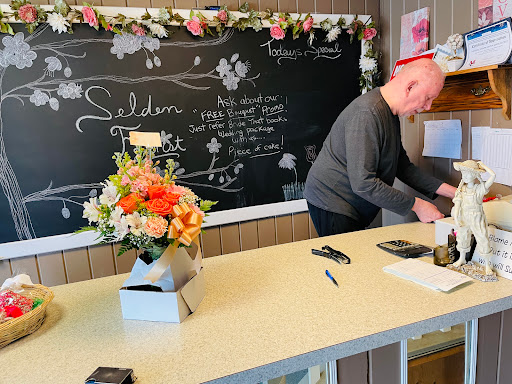 Selden Florist, 1000 Middle Country Rd, Selden, NY 11784, USA, 