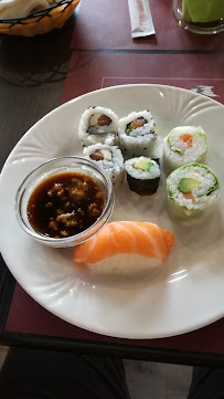 Sushi du Restaurant chinois Mandarin Garden à Saint-Marcel - n°14