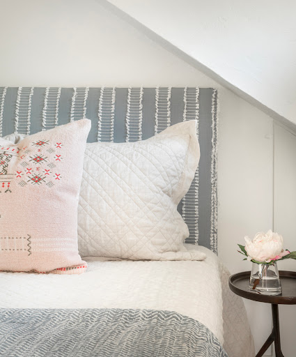 Furniture Store «Vineyard Decorators», reviews and photos, 35 Airport Rd, Vineyard Haven, MA 02568, USA