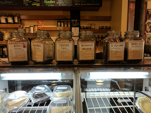 Coffee Shop «Caffe Amouri Coffee Roaster», reviews and photos, 107 Church St NE, Vienna, VA 22180, USA