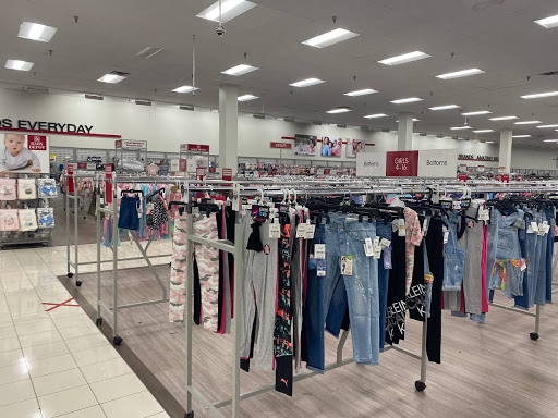 Clothing Store «Burlington Coat Factory», reviews and photos, 6055 E Main St, Columbus, OH 43213, USA